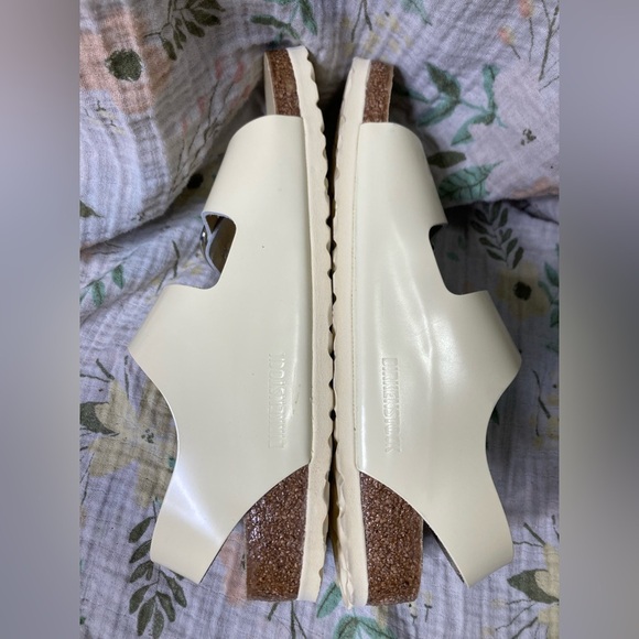 Birkenstock Milano Big Buckle High Shine Butter Sandals Size EU 39 US 8/8.5 - Picture 4 of 7
